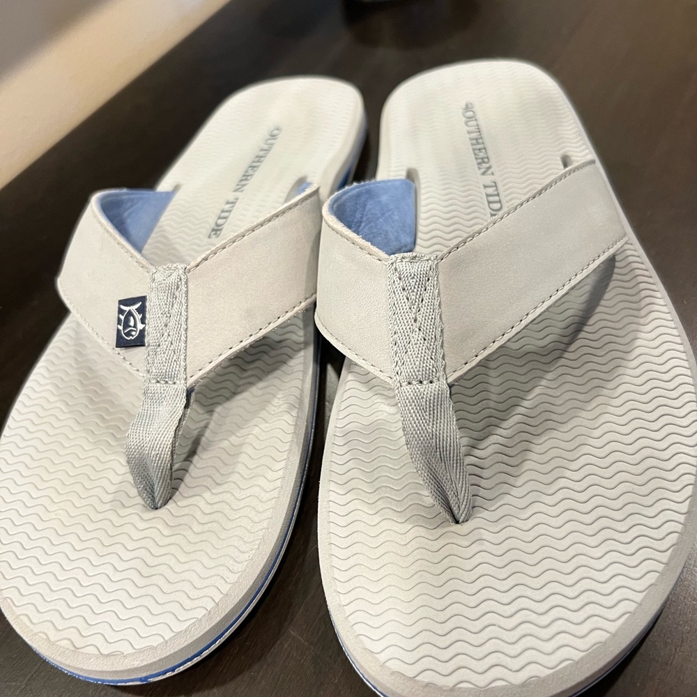 Southern Tide Men’s Flapjack Flip Flops